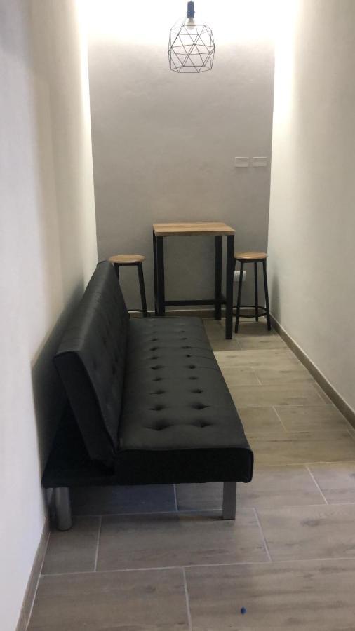 Domus Alice Appartement Monserrato Buitenkant foto