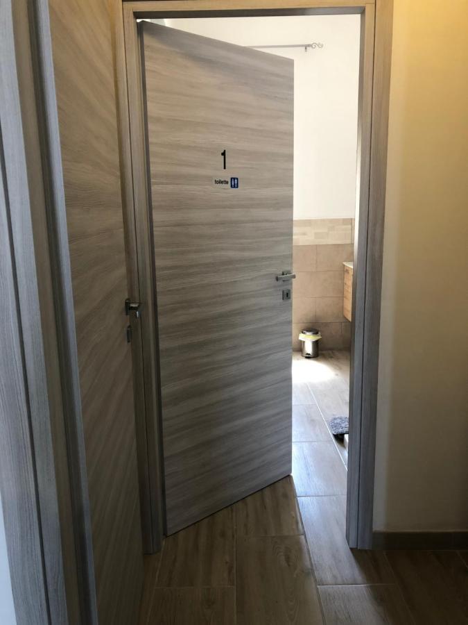 Domus Alice Appartement Monserrato Buitenkant foto